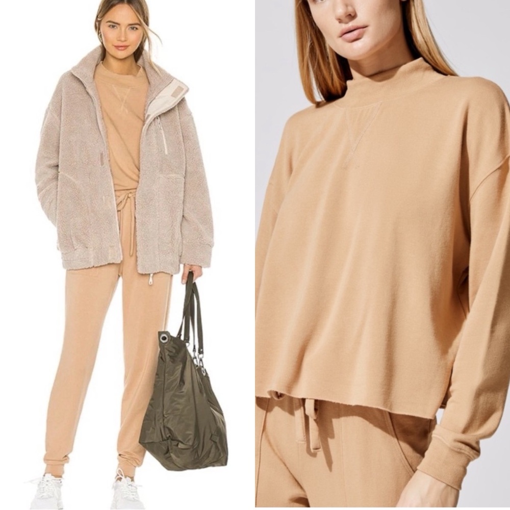 YEAR OF OURS Mock Neck Tan Fleece Pullover Crew Sweater Sweatshirt Top